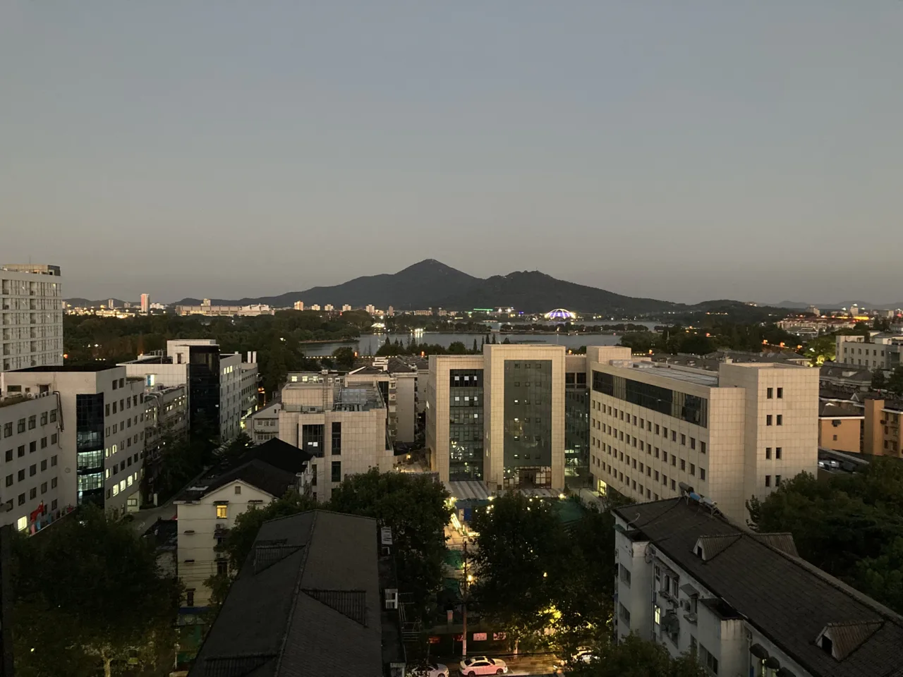 玄武湖