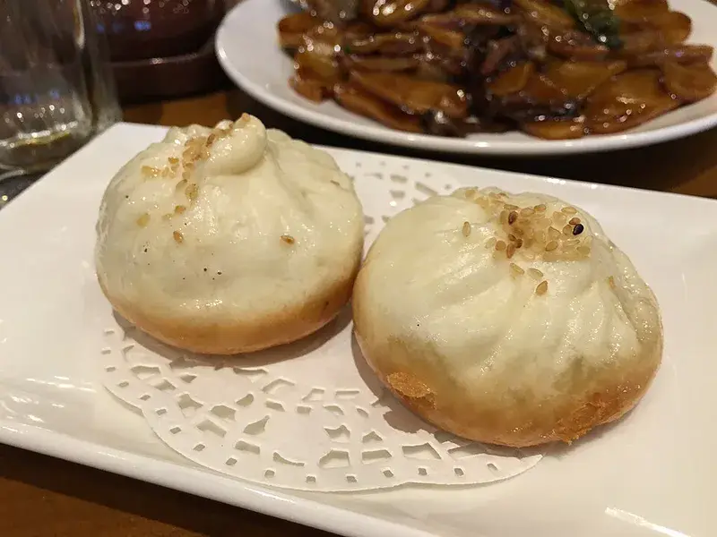 Shengjian Bao (Pan-Fried Buns)