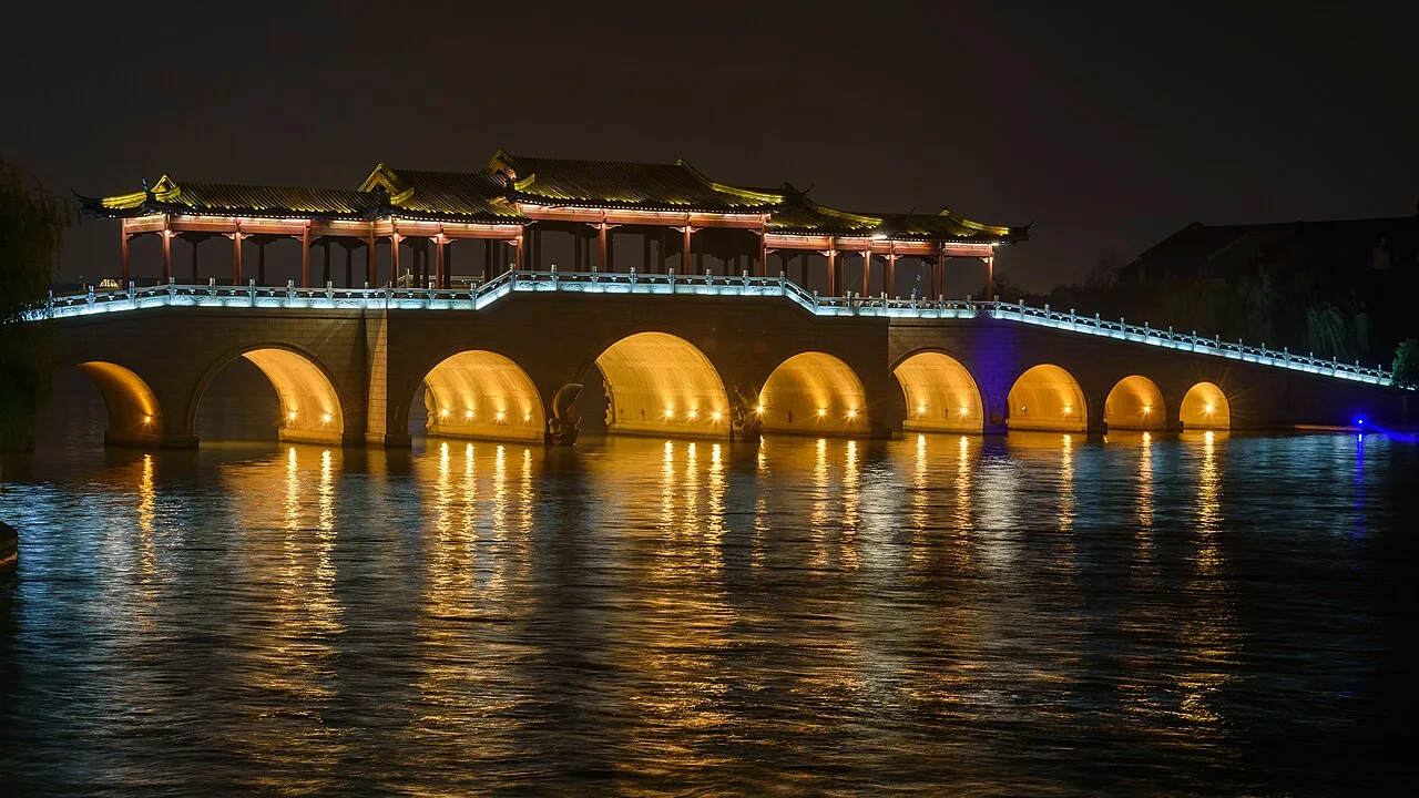 金鸡湖