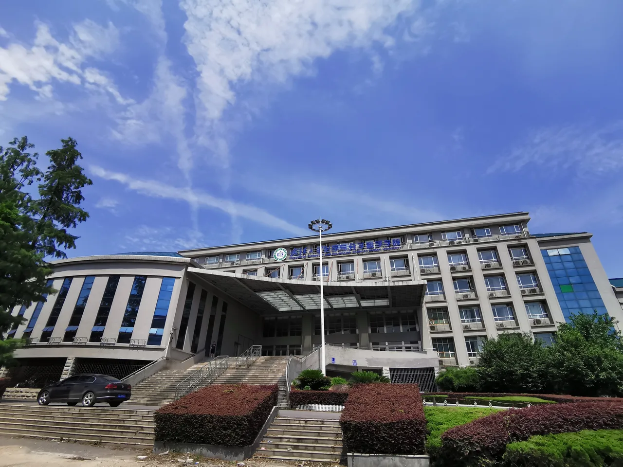 武汉大学